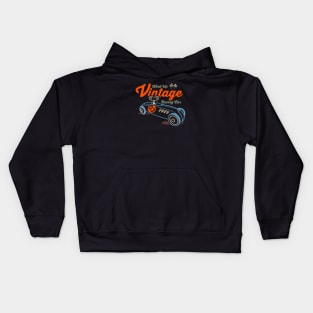 Wind-up Vintage Racing Car Kids Hoodie